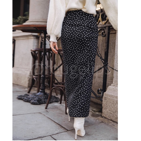 White on Black Polka Dot Maxi Skirt Ruched Leg Slit Ties Drawstring - Picture 4 of 5